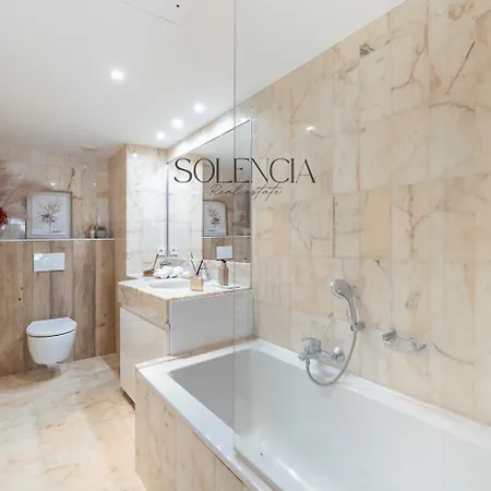 2 Pieces Rue D'antibes - Climatisation * Cannes